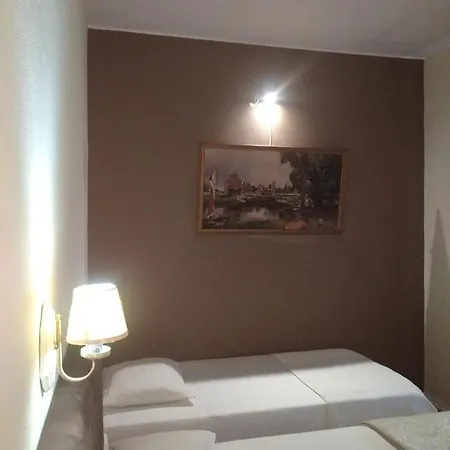 Maison d'hôtes Residencial Monaco 2*